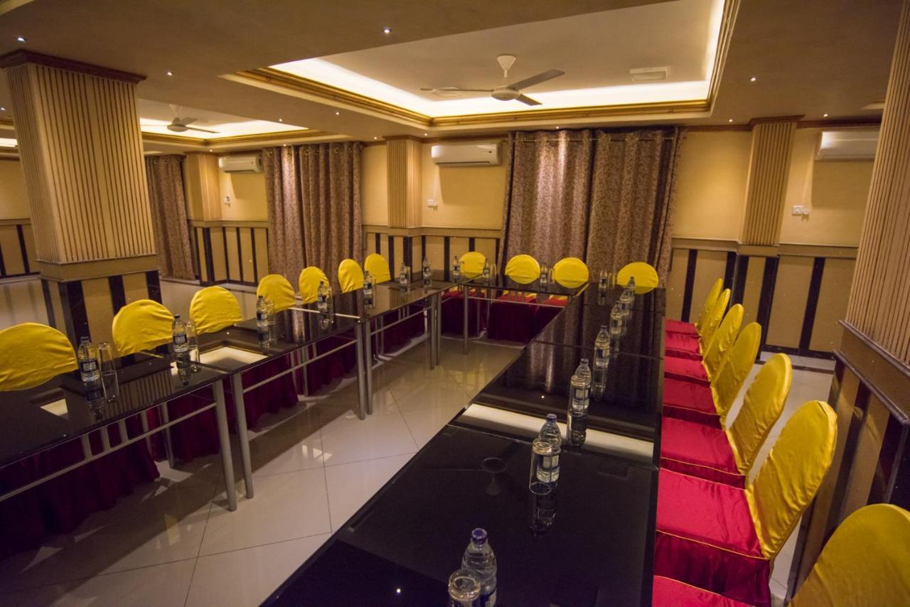 Euro Hotel And Apartments Dar-es-Salaam Eksteriør bilde