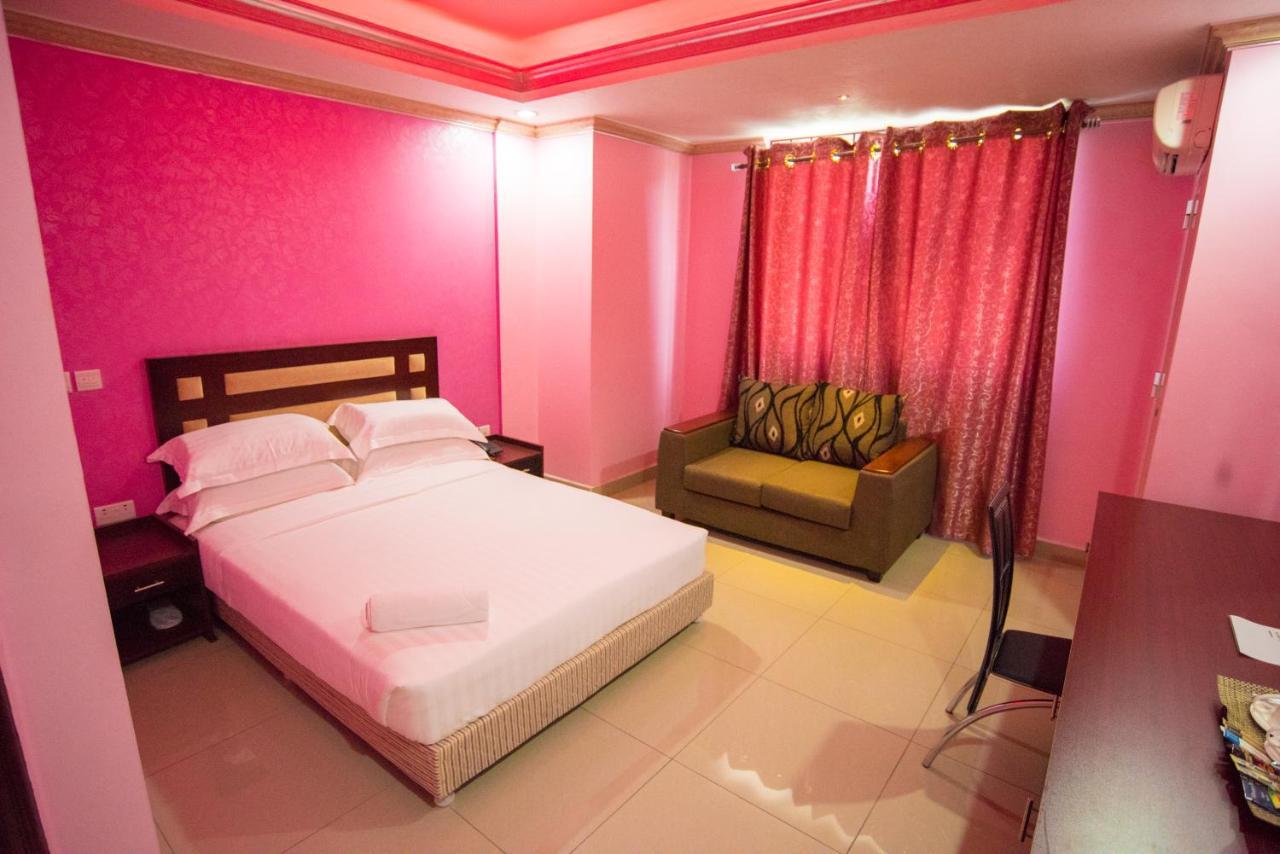 Euro Hotel And Apartments Dar-es-Salaam Eksteriør bilde