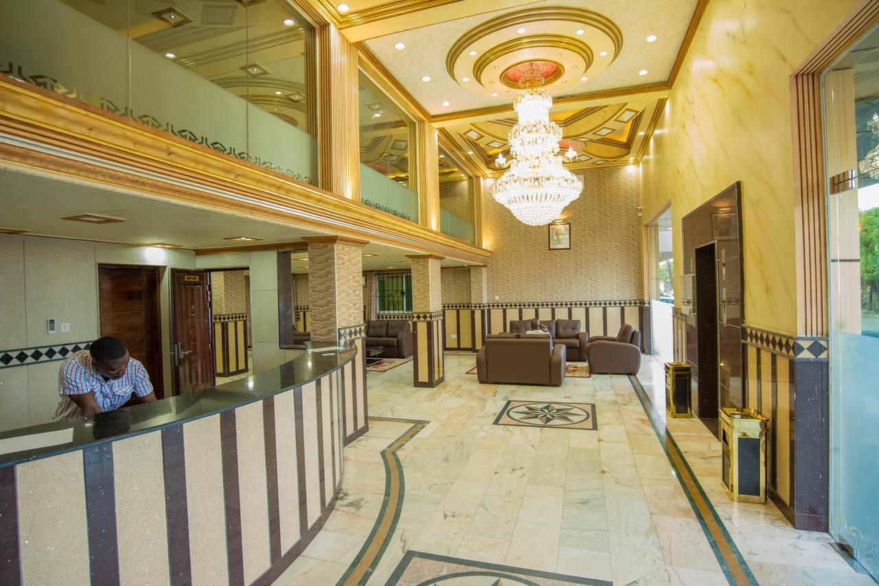 Euro Hotel And Apartments Dar-es-Salaam Eksteriør bilde