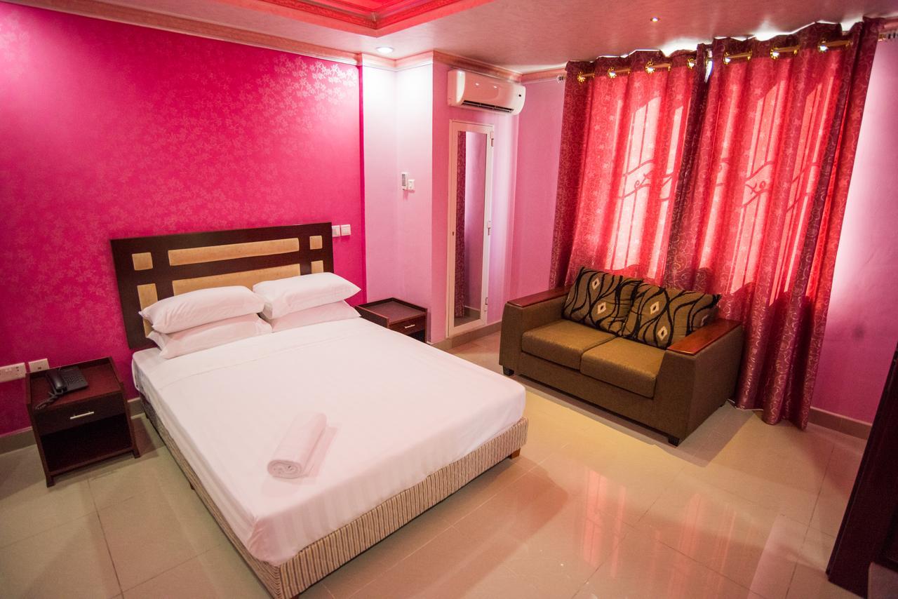 Euro Hotel And Apartments Dar-es-Salaam Eksteriør bilde